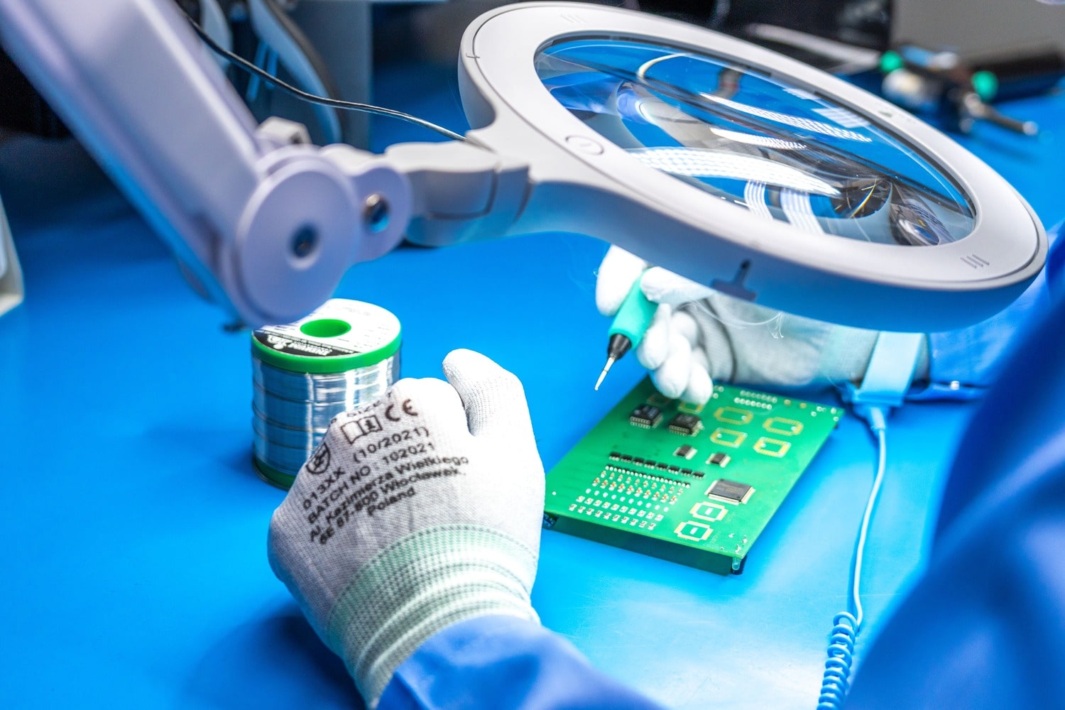 Povećalo za lemljenje. Kako odabrati dobro povećalo za elektroničara?